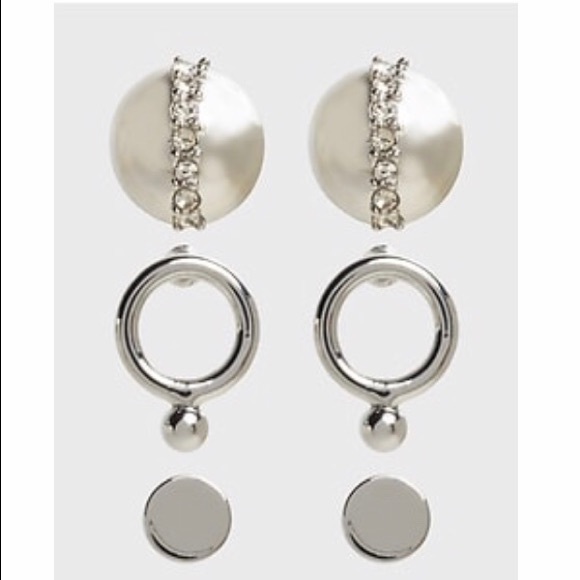 Banana Republic Jewelry - NWT Banana Republic Earring Set